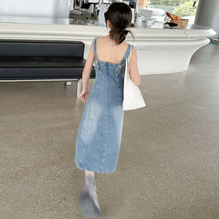 RM150424-28 فستان جينز ناعم وأنيق