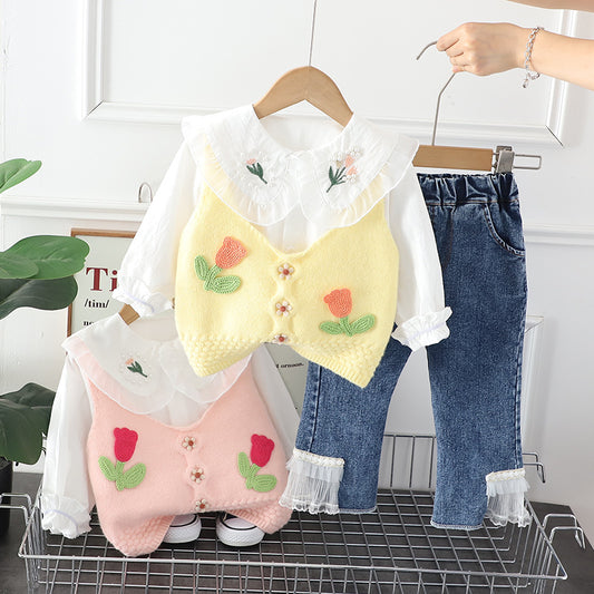 RM0608-21 طقم بناتي 3 قطع ( قميص + فست صوف مورد+ بنطلون جينز )