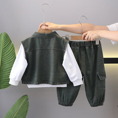 SSX220824-161 طقم ولادي 3 قطع ( بلوزة + فست جينز + بنطلون جينز)