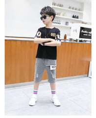 FU14042024-47 طقم ولادي قطعتين ( بلوزة + شورت طويل)