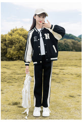 RM090424-28 طقم سبورت بناتي قطعتين ( جكيت + بنطلون )