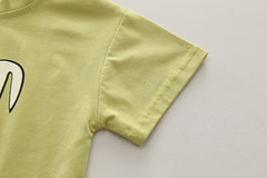 SSX220824-1 طقم ولادي قطعتين نخب اول ( بلوزة قطنية + شورت جينز )