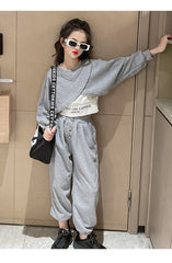 AO0508-137 طقم سبورت بناتي قطني 3 قطع بتصميم عصري مميز وخامة ممتازة