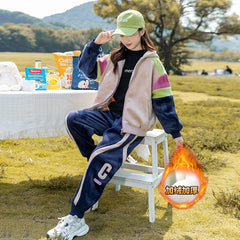 HBC040924-11 طقم بناتي شتوي مخمل مبطن فرو بالكامل بجي قطعتين ( جكيت + بنطلون)