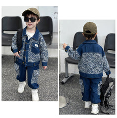 RM1227-36 طقم جينز ناعم ومريح ، قطعتين عالنمط بالكوري برسومات عصرية ( جكيت جينز + بنطلون جينز)