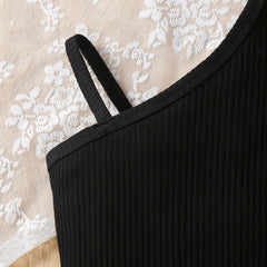 EU120424-28 طقم بناتي 3 قطع ( بلوزة + شورت + طاقية)