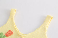 RM0608-21 طقم بناتي 3 قطع ( قميص + فست صوف مورد+ بنطلون جينز )