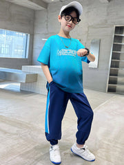 WZS040924-9 طقم ولادي صيفي قطني قطعتين (بلوزة + بنطلون)