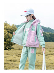 HBC040924-9 طقم بناتي شتوي تقيل مبطن فرو بالكامل 3 قطع ( بلوزة + فست + بنطلون)