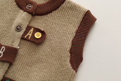 SSX220824-138 طقم ولادي خريفي ربيعي 3 قطع ( قميص + فست صوف + بنطلون كتان)