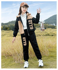 HBC040924-5 طقم بناتي شتوي تقيل مبطن فرو قطعتين ( جكيت + بنطلون)