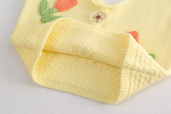 RM0608-21 طقم بناتي 3 قطع ( قميص + فست صوف مورد+ بنطلون جينز )