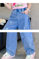 FU14042024-22 طقم بناتي صيفي قطعتين ( بلوزة قطنية + بنطلون جينز)