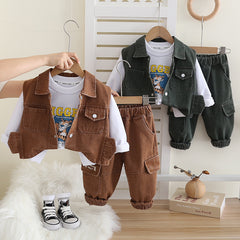 SSX220824-161 طقم ولادي 3 قطع ( بلوزة + فست جينز + بنطلون جينز)