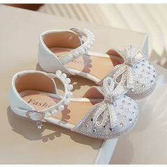 WDY260924-3 صندل بناتي مزين بالدانتيل والستراس واللولو