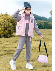 HBC040924-9 طقم بناتي شتوي تقيل مبطن فرو بالكامل 3 قطع ( بلوزة + فست + بنطلون)