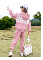 RM090424-6 بدلة رياضية تريننج قطن بناتي قطعتين ( بلوزة + بنطلون) رسومات بارزة خامة ممتازة