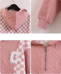 RM090424-6 بدلة رياضية تريننج قطن بناتي قطعتين ( بلوزة + بنطلون) رسومات بارزة خامة ممتازة