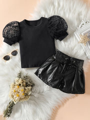 EU120424-48 طقم شورت شكل تنورة قطعتين ( بلوزة + شورت جلد )