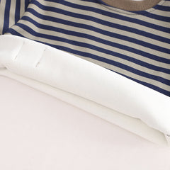 SSX220824-26 طقم ولادي شتوي تقيل مبطن فرو بالكامل قطعتين ( بلوزة + بنطلون)