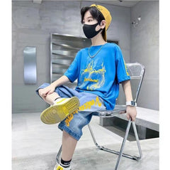 FU14042024-73 طقم ولادي صيفي قطعتين ( بلوزة + بنطلون جينز)