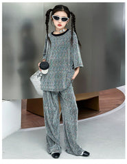 RM150424-32 طقم بناتي بلمع مزين بالبرق قطعتين ( بلوزة + بنطلون)