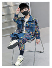 RM1227-22 طقم جينز ولادي مميز بجي قطعتين ( جكيت+ بنطلون)