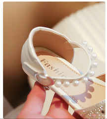 WDY260924-3 صندل بناتي مزين بالدانتيل والستراس واللولو