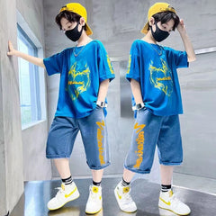 FU14042024-73 طقم ولادي صيفي قطعتين ( بلوزة + بنطلون جينز)