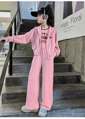 RM150424-3 طقم بناتي سبورت 3 قطع ( بلوزة + جكيت + بنطلون)