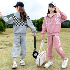 RM090424-6 بدلة رياضية تريننج قطن بناتي قطعتين ( بلوزة + بنطلون) رسومات بارزة خامة ممتازة