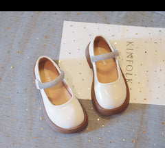 WDY260924-2 حذاء بناتي للأعياد والمناسبات مزين بالستراس