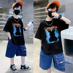 FU14042024-66 طقم ولادي صيفي قعطتين ( بلوز + بنطلون جينز)