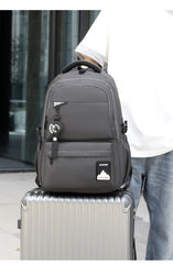 Pa060825-6 شنتة فخمة تناسب اعدادي وثانوي وللجامعات ( ولادي وبناتي) طبية خامة مكفولة وضد الماء