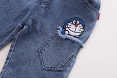 RM0608-28 طقم دورايمون ولادي 3 قطع ( قميص مصوف + فست صوف + بنطلون جينز ناعم )