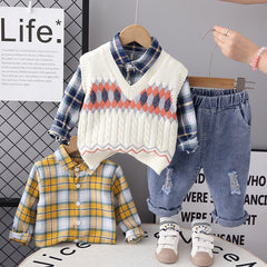 RM0608-4 طقم ولادي 3 قطع ( قميص + فست صوف + بنطلون جينز )