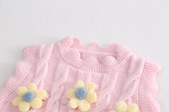 RM0608-6 طقم بناتي 3 قطع ( بلوزة + فست صوف مورد+ بنطلون جينز )