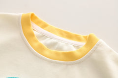 RM0608-9 طقم ولادي قطعتين ( بلوزة قطنية + بنطلون جينز )