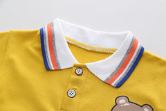 RM231223-21 طقم ولادي قطعتين ( بلوزة قطن + شورت جينز)