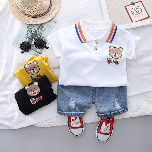 RM231223-21 طقم ولادي قطعتين ( بلوزة قطن + شورت جينز)