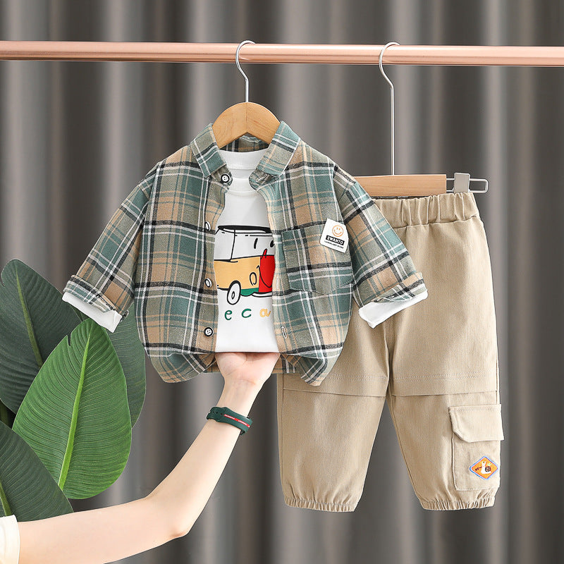 RM231223-3 طقم ولادي 3 قطع ( بلوزة + قميص كروهات + بنطلون كتان)