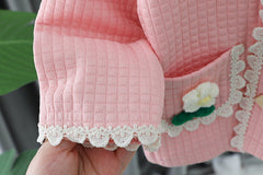 RM231223-41 طقم بناتي 3 قطع ( بلوزة قطنية + جكيت + بنطلون جينز)