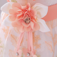 SD-2679G فستان بناتي طبقات مورد ومطرز على الشفون مع دبوس وردة للخصر