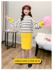 AO0519-74 طقم شتوي صوف ناعم ودافي قطعتين ( بلوزة + تنورة)