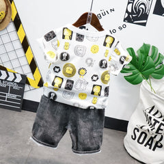 AO0304-69 طقم جينز مميز قطعتين ( بلوزة قطنية + شورت جينز ناعم )