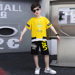 AO0402-18 طقم سبورت (شورت + بلوزة)