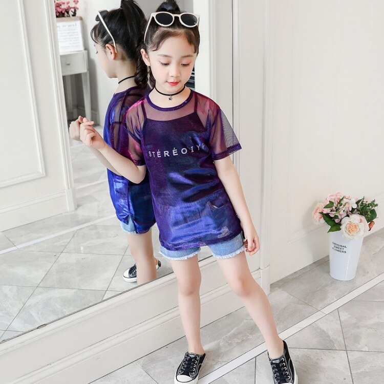 SSP-956G طقم بناتي 4 قطع ( بلوزة شفون لميع + بدي اسود + شورت جينز )