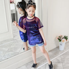 SSP-956G طقم بناتي 4 قطع ( بلوزة شفون لميع + بدي اسود + شورت جينز )