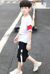 AO0402-76 طقم سبورت ولادي قطعتين ( بلوز + شورت)