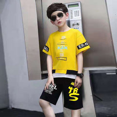 AO0402-18 طقم سبورت (شورت + بلوزة)